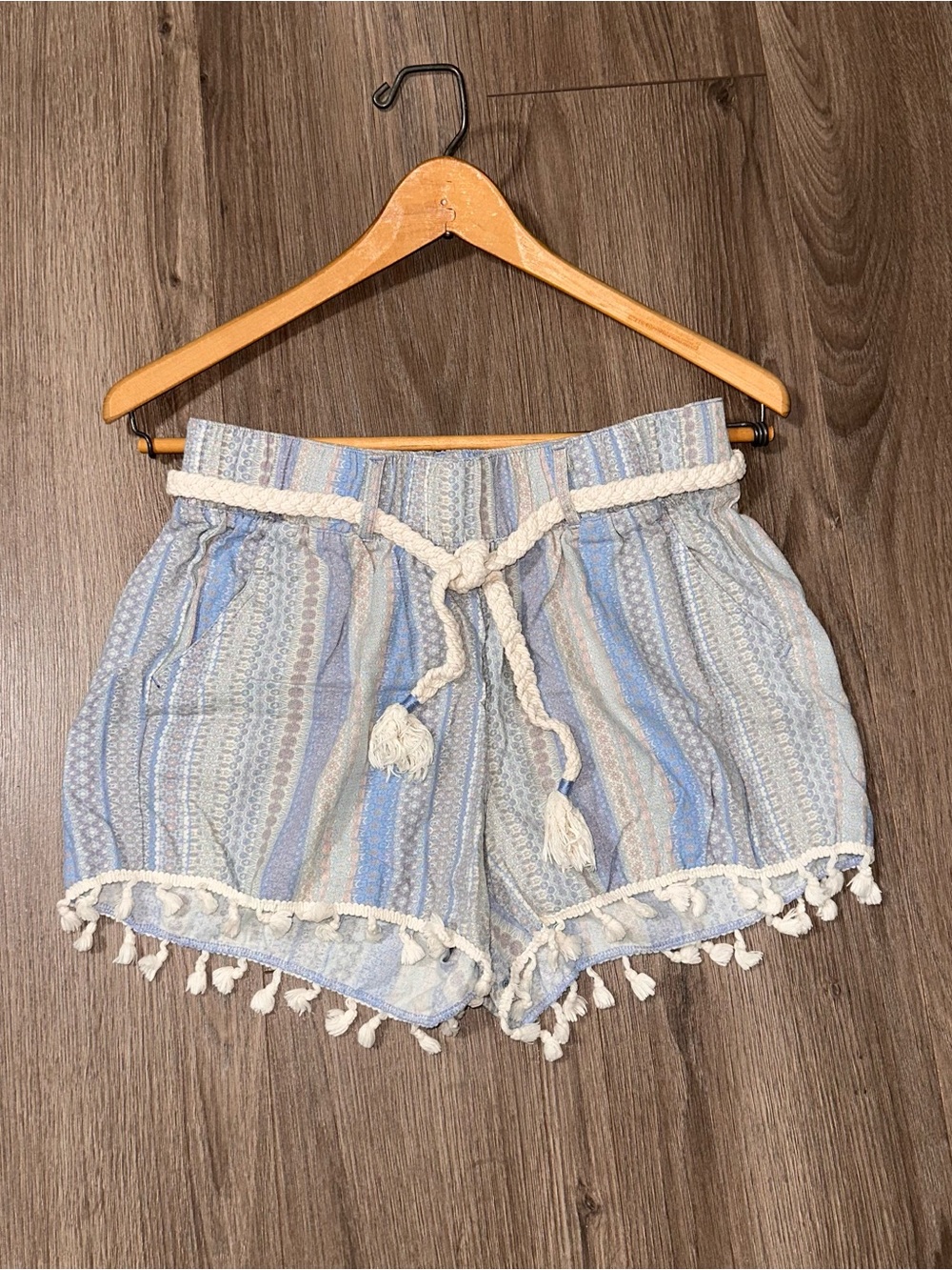 Rewash Shorts Women’s Striped Tassel-Trim High Waist Shorts Size Medium